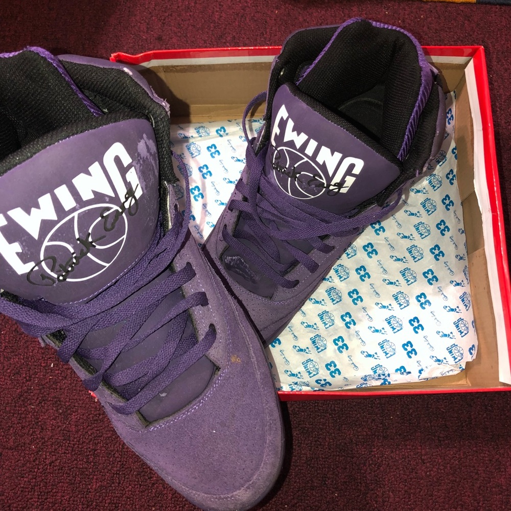 Ewing sneakers.                        Nike Gucci